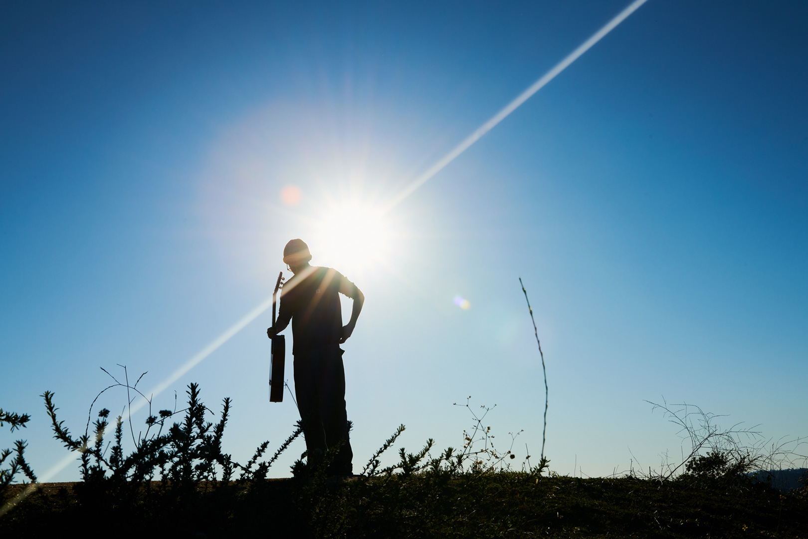 fabiano-do-nascimento-blue-sky-sun-flare